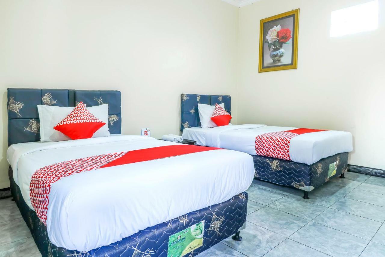 Oyo 1166 Hotel Melati 2 เบอดูกูล ภายนอก รูปภาพ
