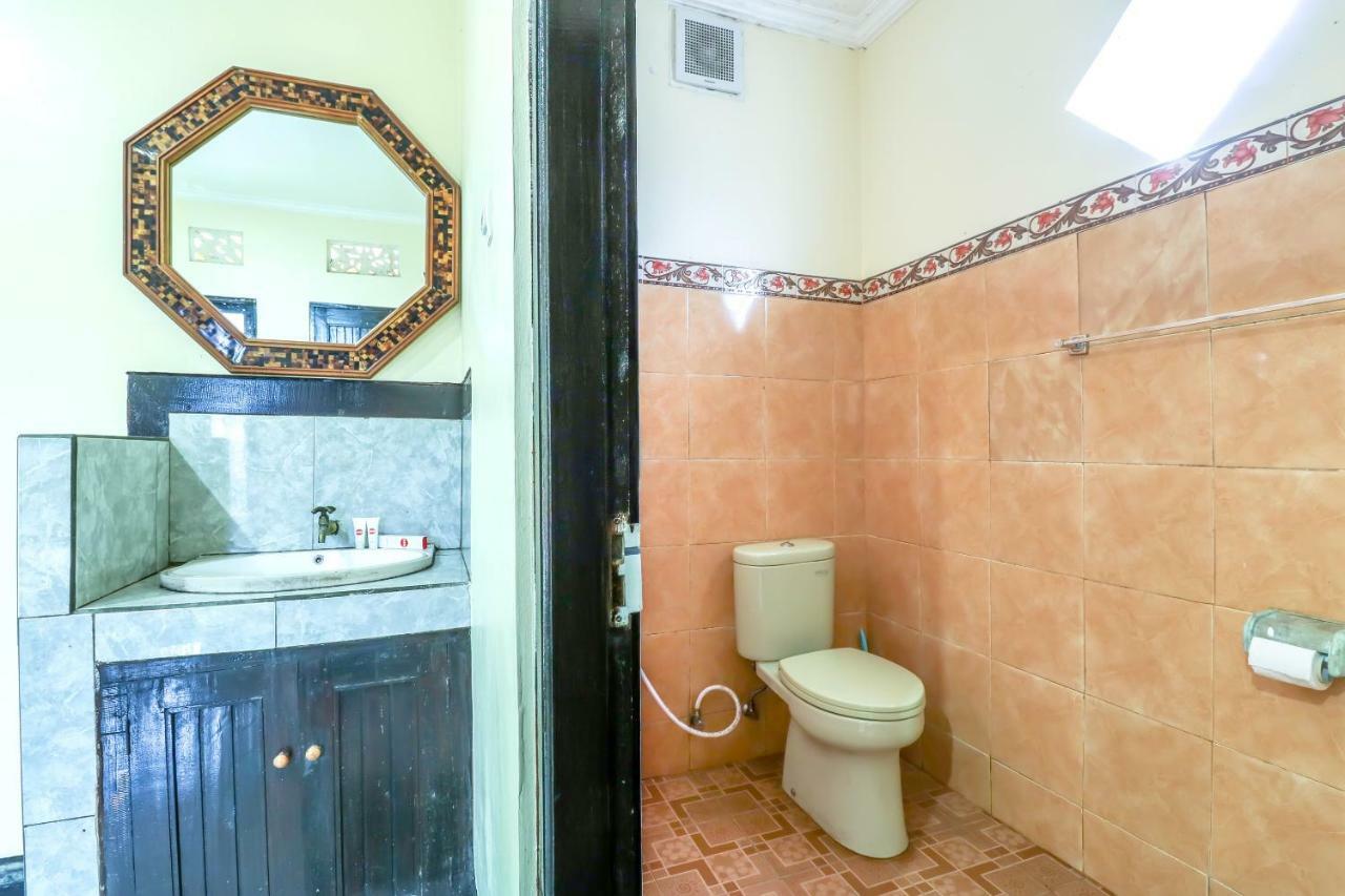 Oyo 1166 Hotel Melati 2 เบอดูกูล ภายนอก รูปภาพ