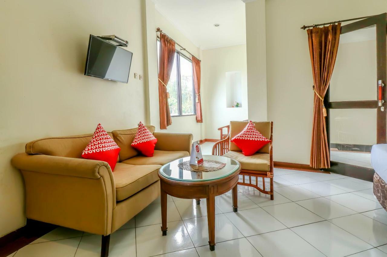 Oyo 1166 Hotel Melati 2 เบอดูกูล ภายนอก รูปภาพ