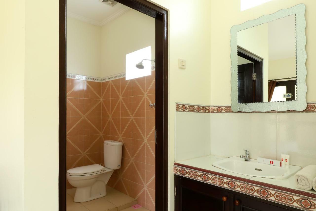 Oyo 1166 Hotel Melati 2 เบอดูกูล ภายนอก รูปภาพ